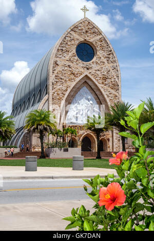 Florida Collier County, Ave Maria, Ave Maria University, pianificata città universitaria, Tom Monaghan, Ave Maria Oratory, chiesa, cattolico romano, religione, istruzione, Mar Foto Stock