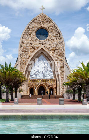 Florida Collier County, Ave Maria, Ave Maria University, pianificata città universitaria, Tom Monaghan, Ave Maria Oratory, chiesa, cattolico romano, religione, istruzione, Mar Foto Stock