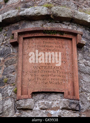 Una lapide commemorativa sul Monumento di Waterloo , Nuova Abbazia, vicino a Dumfries, Scozia Foto Stock