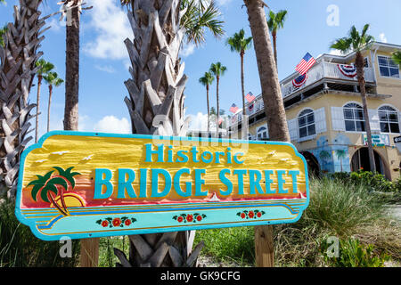 Florida Gulf of Mexico,Gulf Coast,Anna Maria Island,Bradenton Beach,centro storico,Bridge Street,cartello,FL160630178 Foto Stock