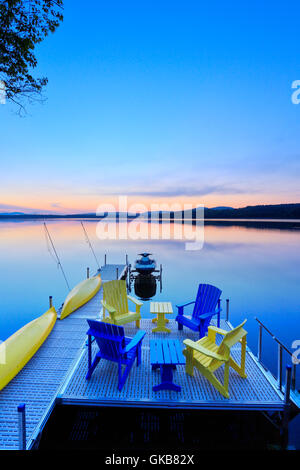 Dock, Winnisquam Lago, Sanbornton, New Hampshire, STATI UNITI D'AMERICA Foto Stock