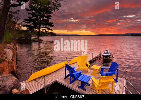 Dock, Winnisquam Lago, Sanbornton, New Hampshire, STATI UNITI D'AMERICA Foto Stock