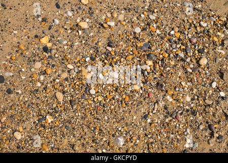 Ciottoli e ghiaia su Seaham Beach, nella contea di Durham, England, Regno Unito Foto Stock