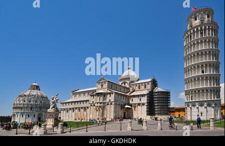 Battistero di San Giovanni, Duomo di Pisa,torre di Pisa Foto Stock