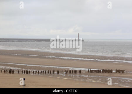 Christopher Nolan dirige il film di guerra 'Dunkirk' sulle spiagge di Dunkerque nel punto esatto dove 76 anni fa per questa settimana, 100.000 soldati sono stati evacuati. Dotato di: atmosfera dove: Dunkerque, Francia Quando: 25 Maggio 2016 Foto Stock