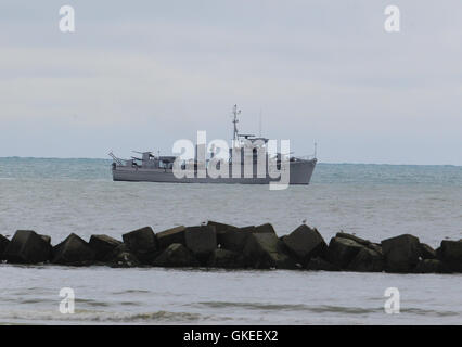 Christopher Nolan dirige il film di guerra 'Dunkirk' sulle spiagge di Dunkerque nel punto esatto dove 76 anni fa per questa settimana, 100.000 soldati sono stati evacuati. Dotato di: atmosfera dove: Dunkerque, Francia Quando: 25 Maggio 2016 Foto Stock