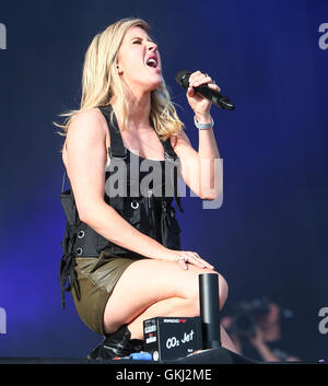 Radio 1 Big Weekend presso il castello di Powerdam - Giorno 2 - spettacoli con: Ellie Goulding dove: Exeter, Regno Unito quando: 29 Maggio 2016 Foto Stock