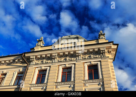 Parte della facciata di un edificio classico. Foto Stock