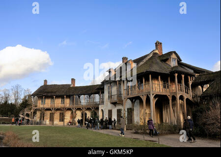 Casale della regina nel parco del castello di Versailles Foto Stock