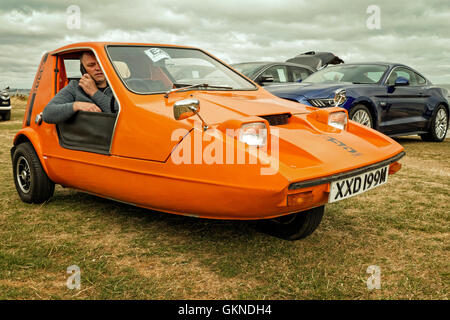 Auto sul display a Whitstable Classic Motor show,Tankerton piste Kent REGNO UNITO Foto Stock