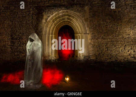 Vecchia chiesa il tutore Foto Stock