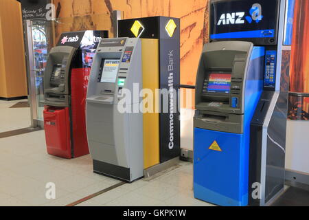 Tre dell'Australia il più grande quattro banche di bancomat ATM Foto Stock