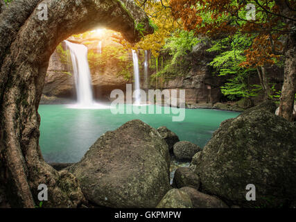 Hew su wat cascata nel parco nazionale di Khao Yai Thailandia Foto Stock