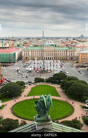 Vista dal colonnato di San Isacco cattedrale, San Pietroburgo, Russia. Foto Stock