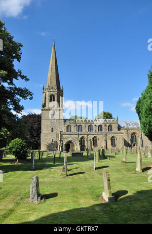 Chiesa di Santa Maria, Masham, North Yorkshire, Inghilterra, Regno Unito Foto Stock