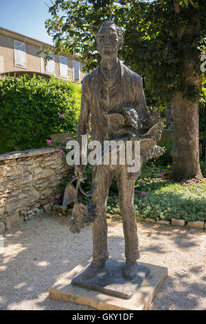 Van Gogh statua all'asilo alla St Paul de Mausole monastero alla periferia di San Remy-de-Provence in Francia Foto Stock