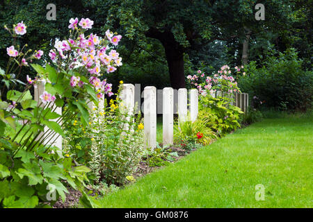 War Graves al Arnos Vale cimitero in Bristol Foto Stock