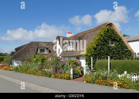 Casa di paglia, Nebel, Amrum Island, Nord Friesland, Schleswig-Holstein, Germania Foto Stock