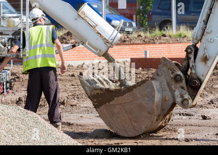 Nuovo conveniente case costruite da Redrow nel Lancashire villaggio di Bucksaw, vicino a Chorley, Regno Unito Foto Stock