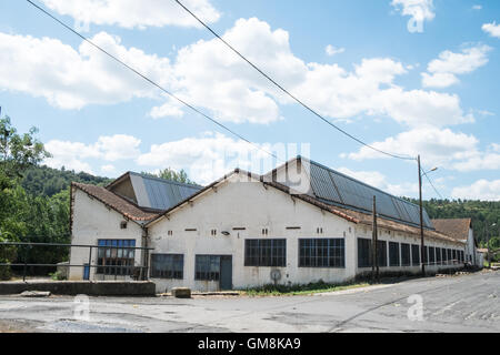 Cappello in feltro la produzione in fabbrica a Couiza,Aude,a sud della Francia.tradizionali artigiani produrre. Foto Stock