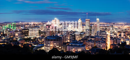 Canada, Quebeck, Montreal, Panorama della città al tramonto Foto Stock