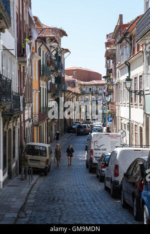Strada nel vecchio quartiere ebraico, Miragaia, Porto, Portogallo Foto Stock