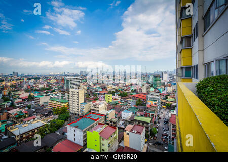 Vista di edifici di Sampaloc, a Manila, nelle Filippine. Foto Stock