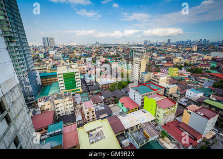 Vista di edifici di Sampaloc, a Manila, nelle Filippine. Foto Stock