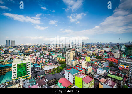 Vista di edifici di Sampaloc, a Manila, nelle Filippine. Foto Stock