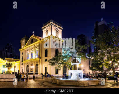 Il portoghese città vecchia chiesa coloniale piazza nel centro di Macao Macao Cina Foto Stock