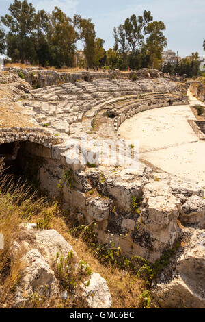 L'Anfiteatro Romano, il Parco Archeologico della Neapolis, Siracusa, Sicilia, Italia Foto Stock