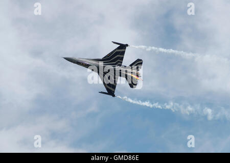 General Dynamics (Lockheed Martin) F-16A Fighting Falcon Fighter Jet da l'aeronautica belga visualizza a 2016 RIAT Foto Stock