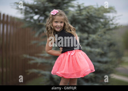 Edmond, Oklahoma, Stati Uniti d'America. 8 Ago, 2016. Maddox ed Emerson in posa per una foto durante una sessione fotografica in Edmond Oklahoma. © J Pat Carter/ZUMA filo/Alamy Live News Foto Stock