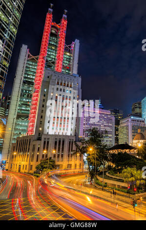 Quartiere Finanziario Centrale e il centro città skyline di Hong Kong, Cina. Foto Stock