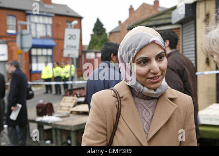 Selma Yaqoob, ex leader e vice presidente del partito di rispetto e di ex Birmingham City Consigliere. Foto Stock