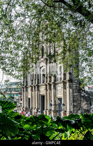 La chiesa di St Paul rovine famosa attrazione turistica di segno distintivo di Macau in Cina Foto Stock