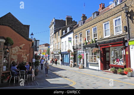 Church Street, Twickenham, Greater London, England, Gran Bretagna, Regno Unito Regno Unito, Europa Foto Stock