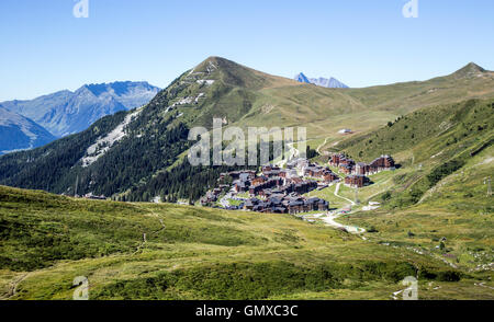 Belle Plagne In estate sulle Alpi francesi Francia Foto Stock