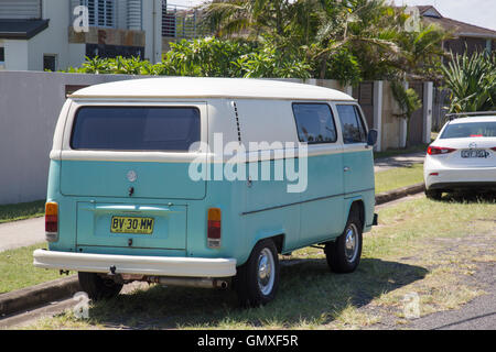 Volkswagen VW kombi camper in lennox head,l'australia Foto Stock