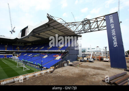 Una vista dei lavori di costruzione a White Hart Lane prima del match di Premier League tra Tottenham Hotspur e Liverpool. Foto Stock