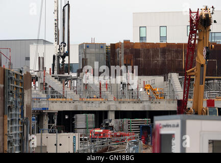 Una vista dei lavori di costruzione a White Hart Lane prima del match di Premier League tra Tottenham Hotspur e Liverpool. Foto Stock