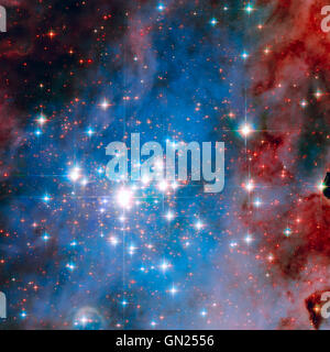 Star cluster Trumpler 14. Uno dei più grandi raduni di caldo, massiccio e luminose stelle nella Via Lattea. Foto Stock