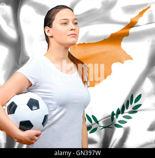 Orgogliosa donna tifoso di Cipro Foto Stock