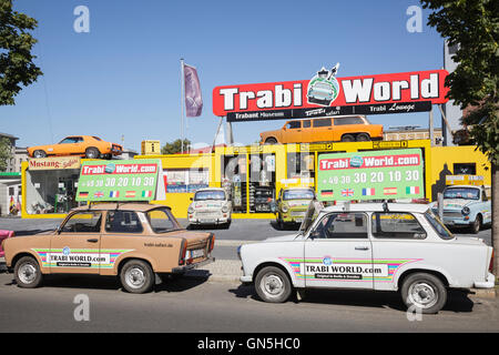 Trabi Mondo, Berlino, Germania Foto Stock