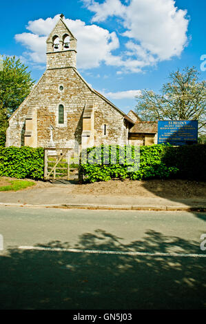 St Helens Chiesa, Bilton in Ainsty, Yorkshire Foto Stock