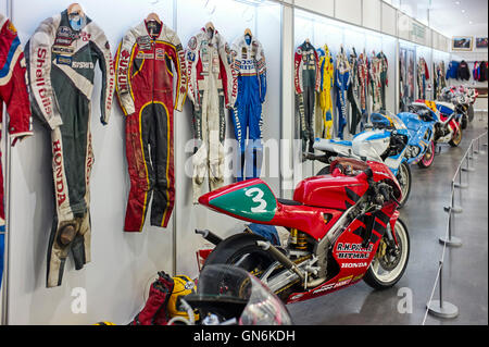 Joey Dunlop mostra al museo dell'Isola di Man che mostra le sue pelli e le sue biciclette Foto Stock