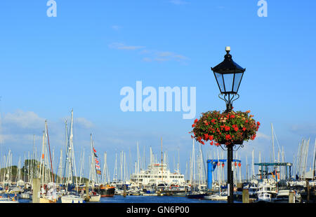 Una vista della Marina a Lymington nella nuova regione della Foresta di Hampshire Foto Stock