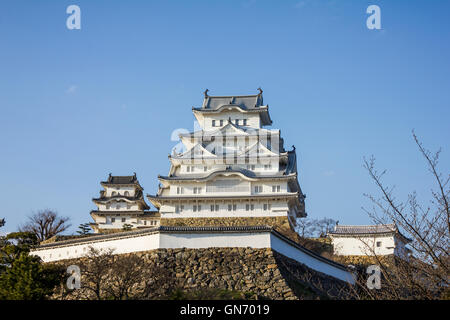 Il castello di Himeji nella prefettura di Hyogo, Giappone Foto Stock