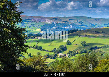 Vista panoramica della Valle di speranza dal bordo Stanage, Peak District, Derbyshire Foto Stock