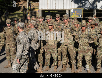 Formazione cadetta a Camp Buckner, Stati Uniti Accademia Militare di West Point, NY, STATI UNITI D'AMERICA Foto Stock
